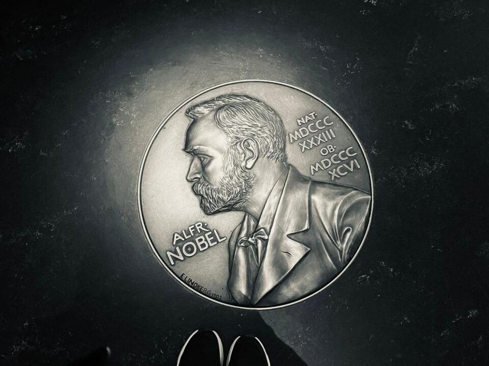 Alfr Nobel